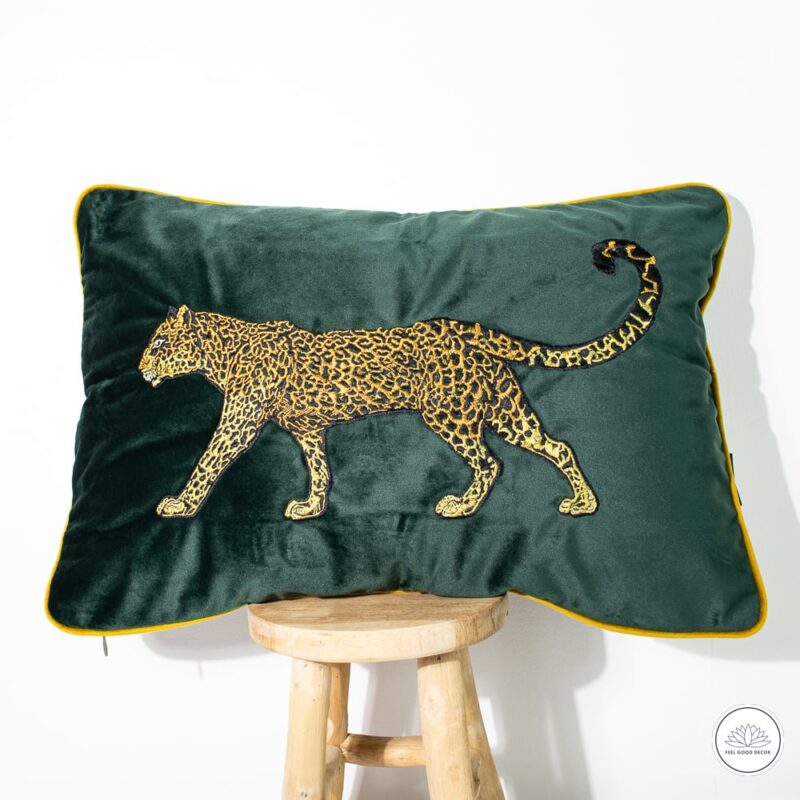 golden-leopard-embroidery-velvet-cushion-pillow-cover-luxury-feel-good-decor