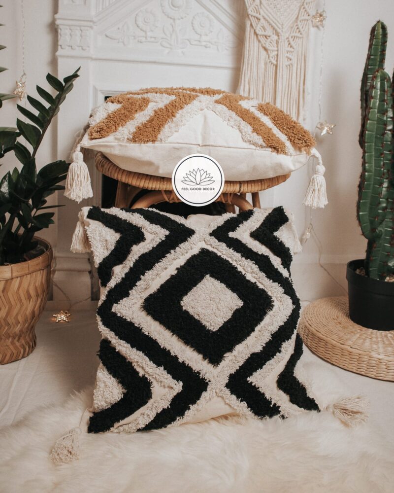 Black_And_White_Bohemian_Throw_Pillow_Cushion_Cover_With_Tufted_Geometric_Patterns_Feel_Good_Decor