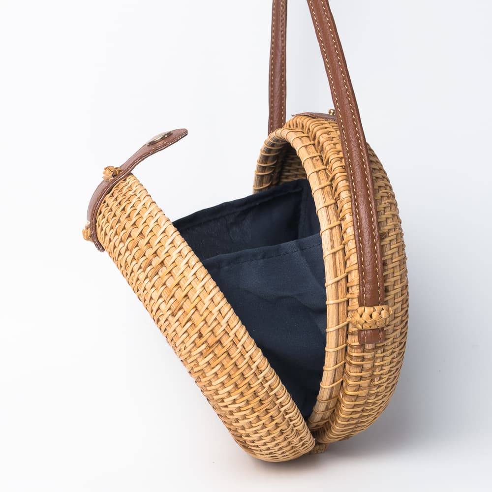 Timeless Handmade Boho Chic Shell Rattan Wicker Crossbody Bag 