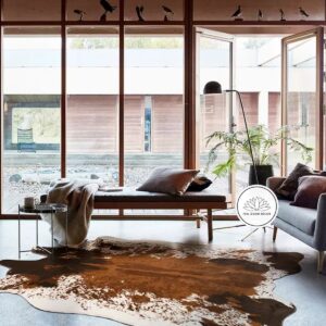 Large_Rustic_Short-pile_Faux_Brown_Tricolor_Western_Cowhide_Floor_Mat_Feel_Good_Decor